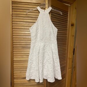 Elegant White Lace Dress